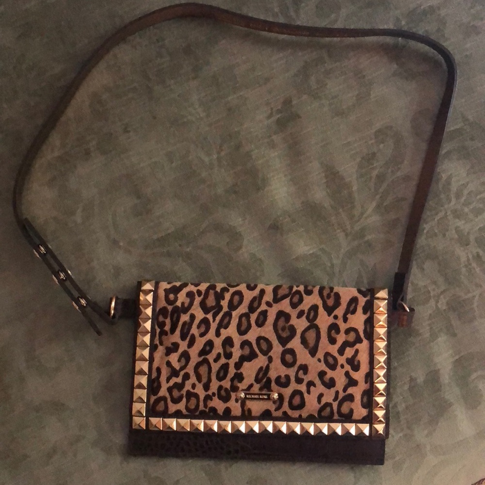 ✨NEW✨Michael Kors envelope bag